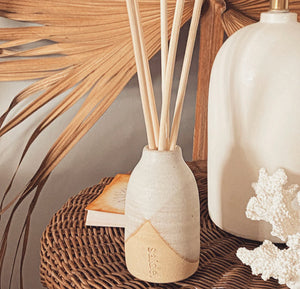 Saide - Tan ceramic reed diffuser